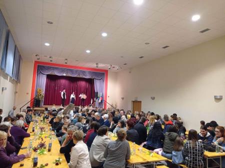 Proslava ob materinskem dnevu v Šalovcih 5